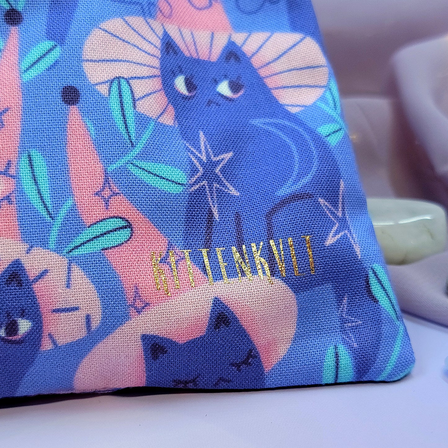 Mystical Witchy Kitty Crystal Trinket Pouch