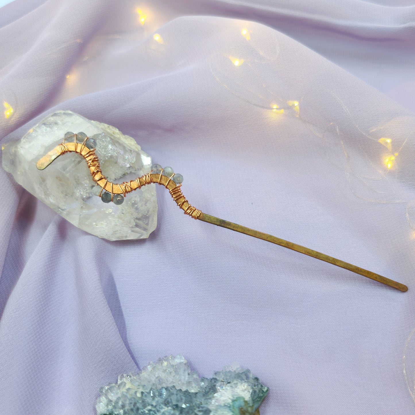 Labradorite Hammered Copper Squiggle Hair Stick