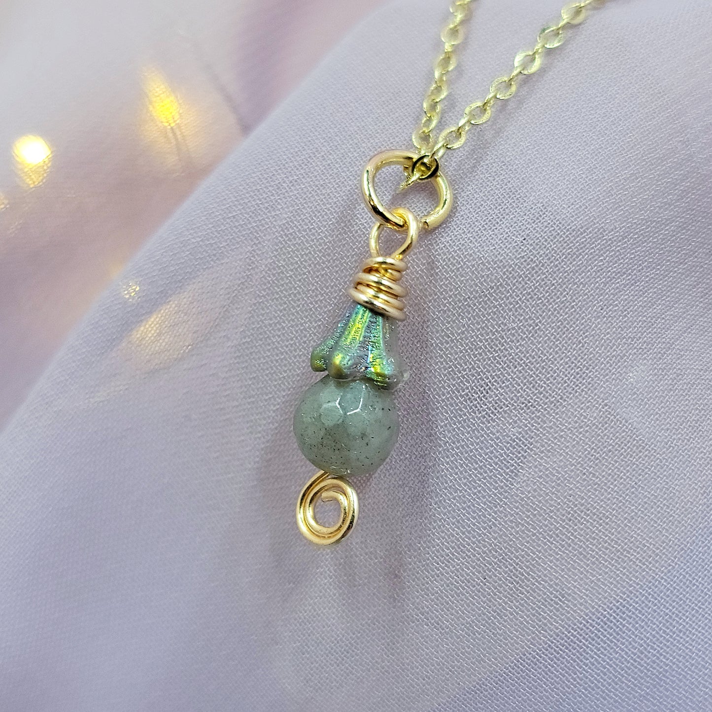 Dainty Fairy Labradorite Flower Necklace